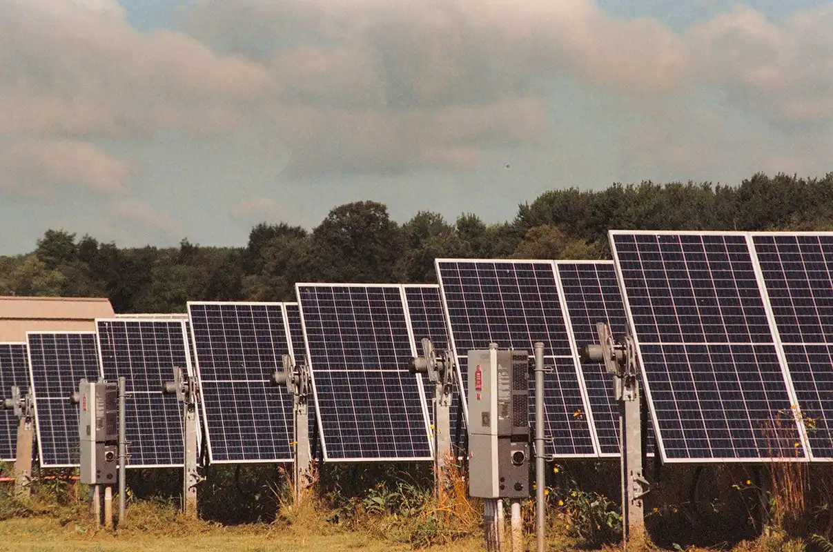 Subsidiile și programele pentru energie solară — ce poți accesa acum